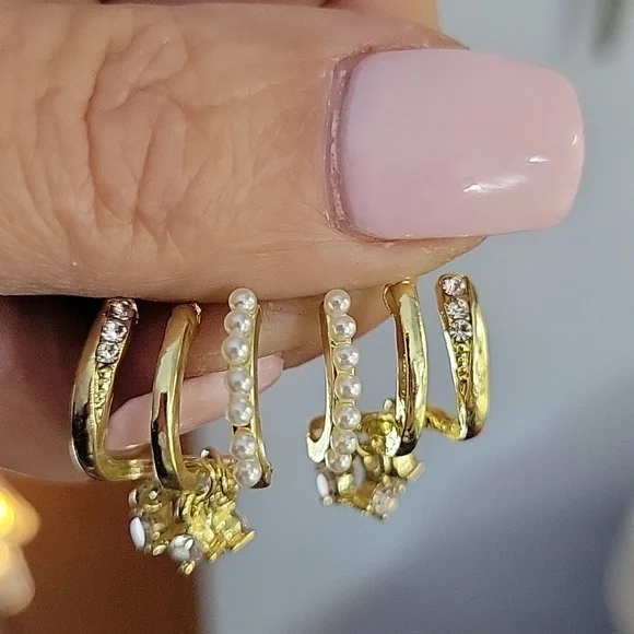 Claw Style Huggies with Faux Pearl, Crystal Dangles, S925 - Picture 4 of 7